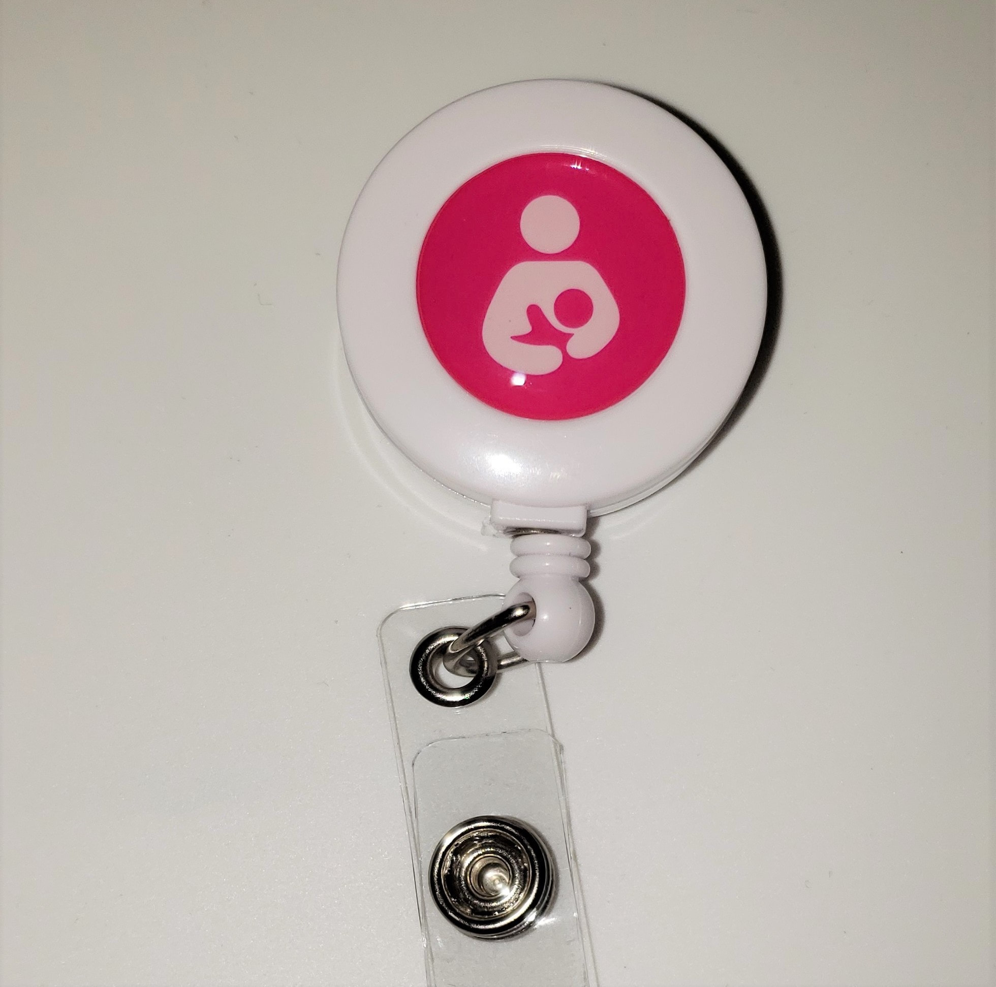 Pink, Round Breastfeeding Badge Reel